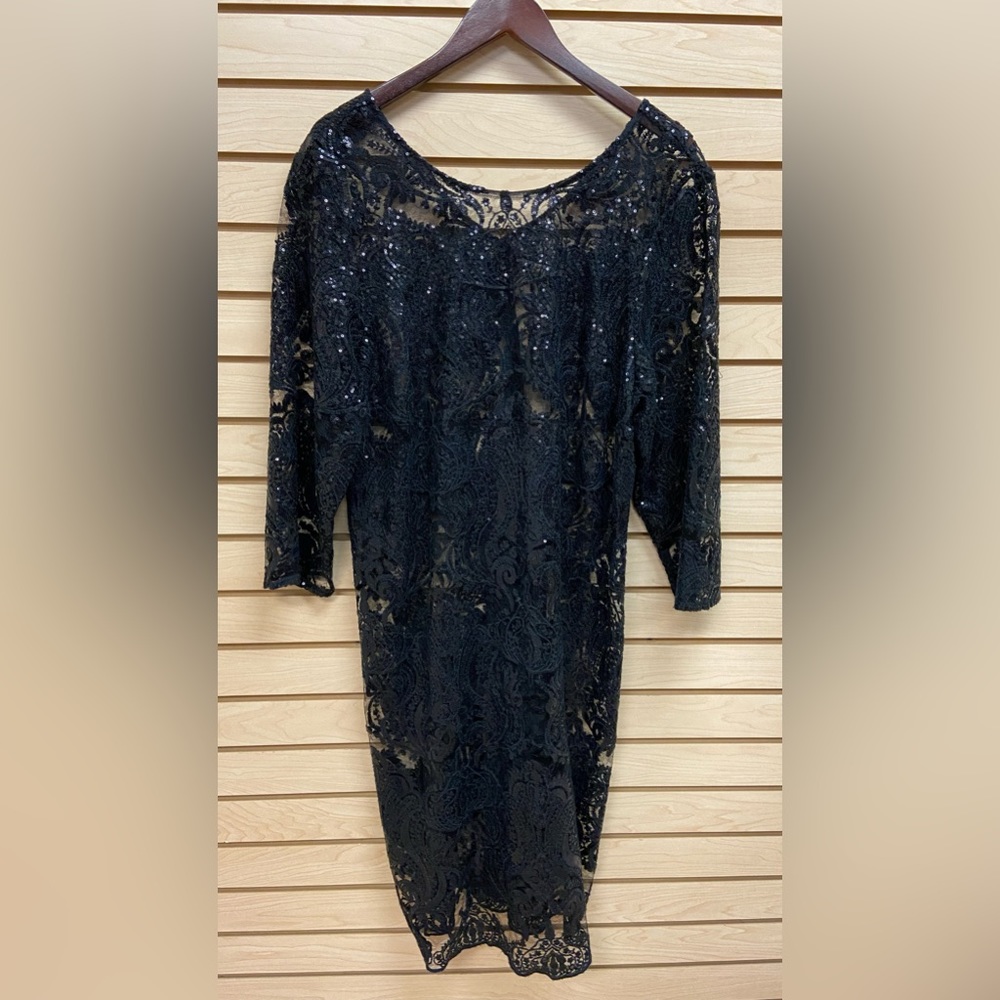 NO NAME  FANCY RICH LOOKING LUREX WOMEN DRESS SEE THROUGH PIT TO PIT 22” INCHES